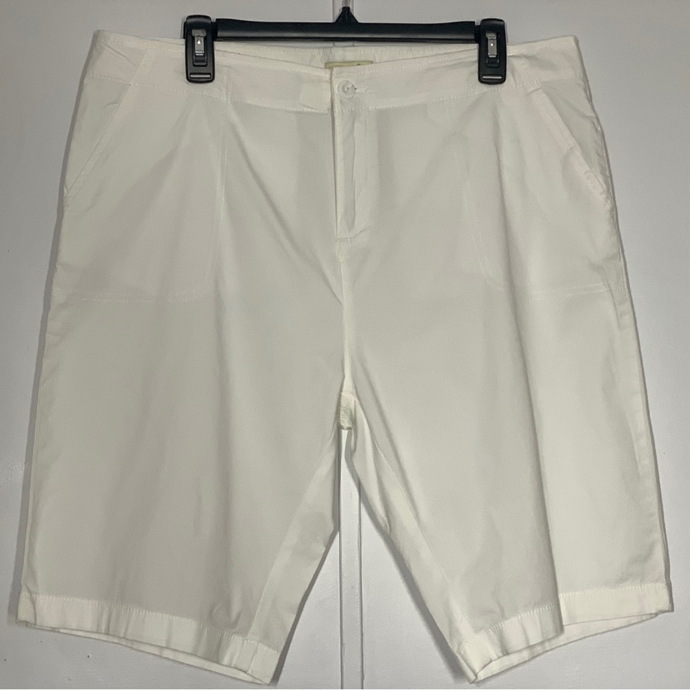 Caribbean Joe Women’s Chino Shorts in White